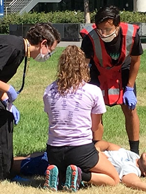 Advanced Emergency Medicine student engaged in high-intensity medical simulation